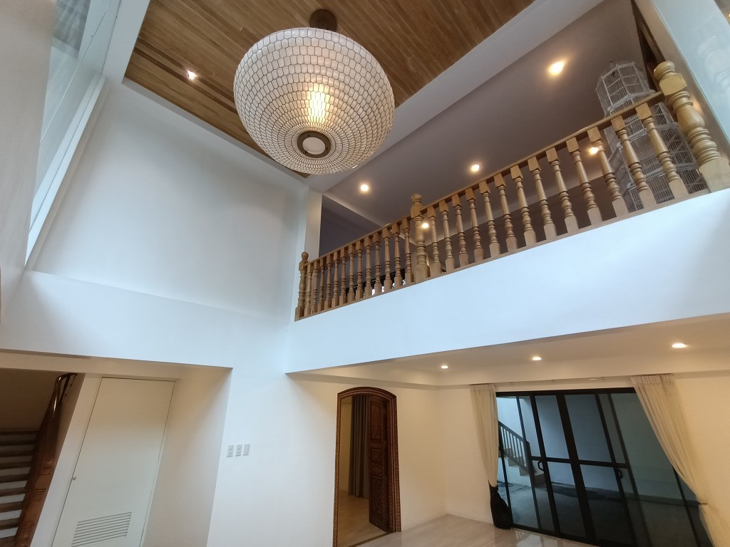 chandelier