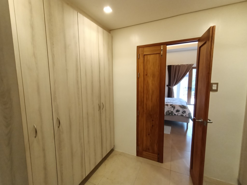 walkin closet