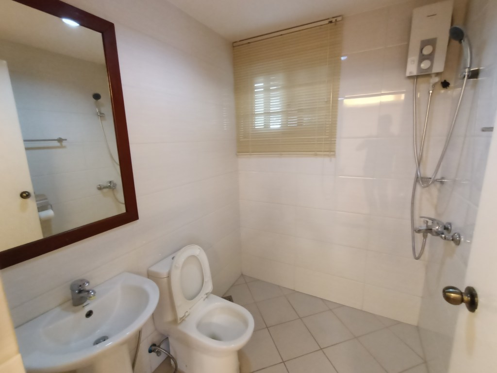 toilet and bath