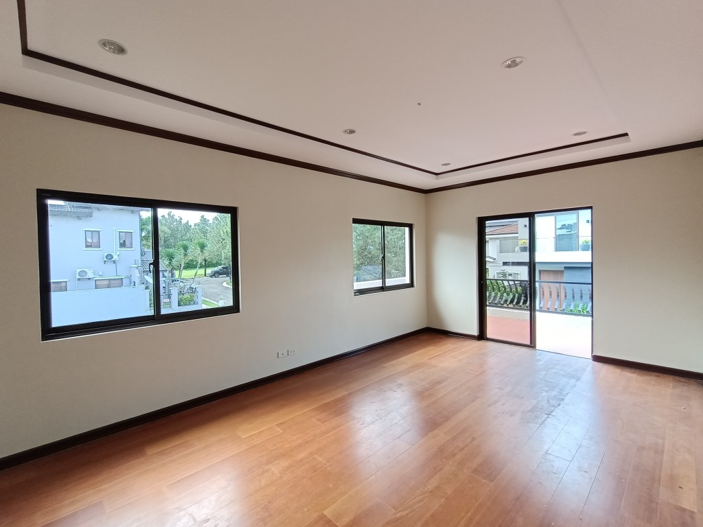 masters bedroom