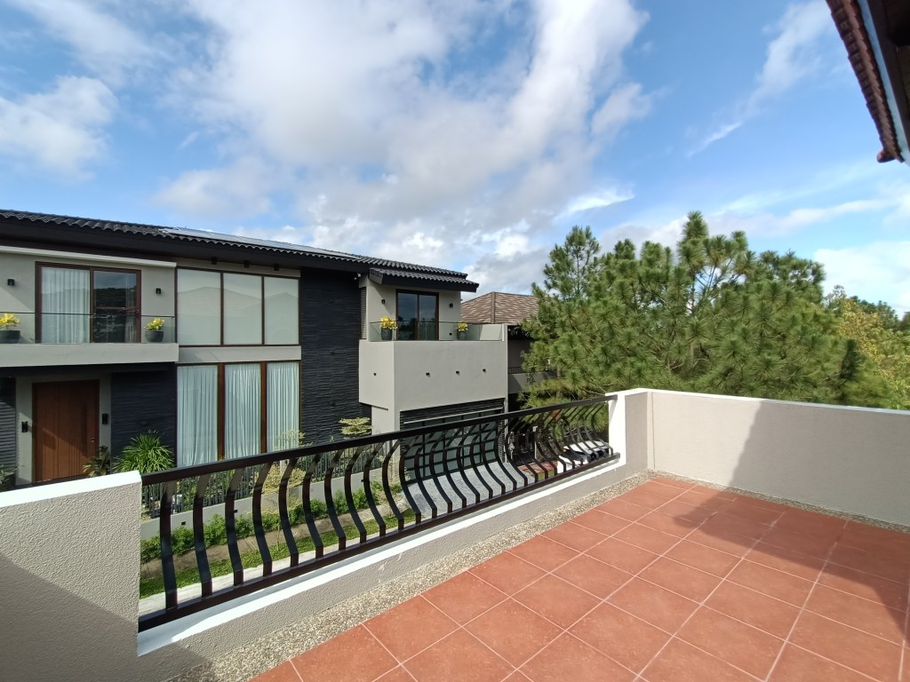 veranda