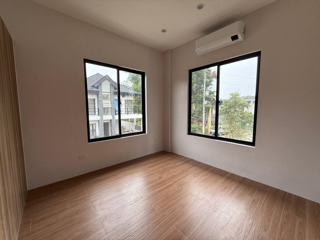 masters bedroom