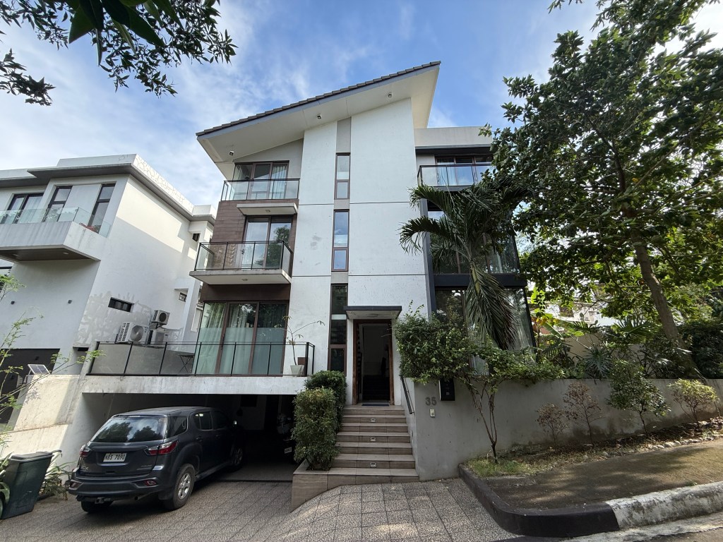 mckinley hill village